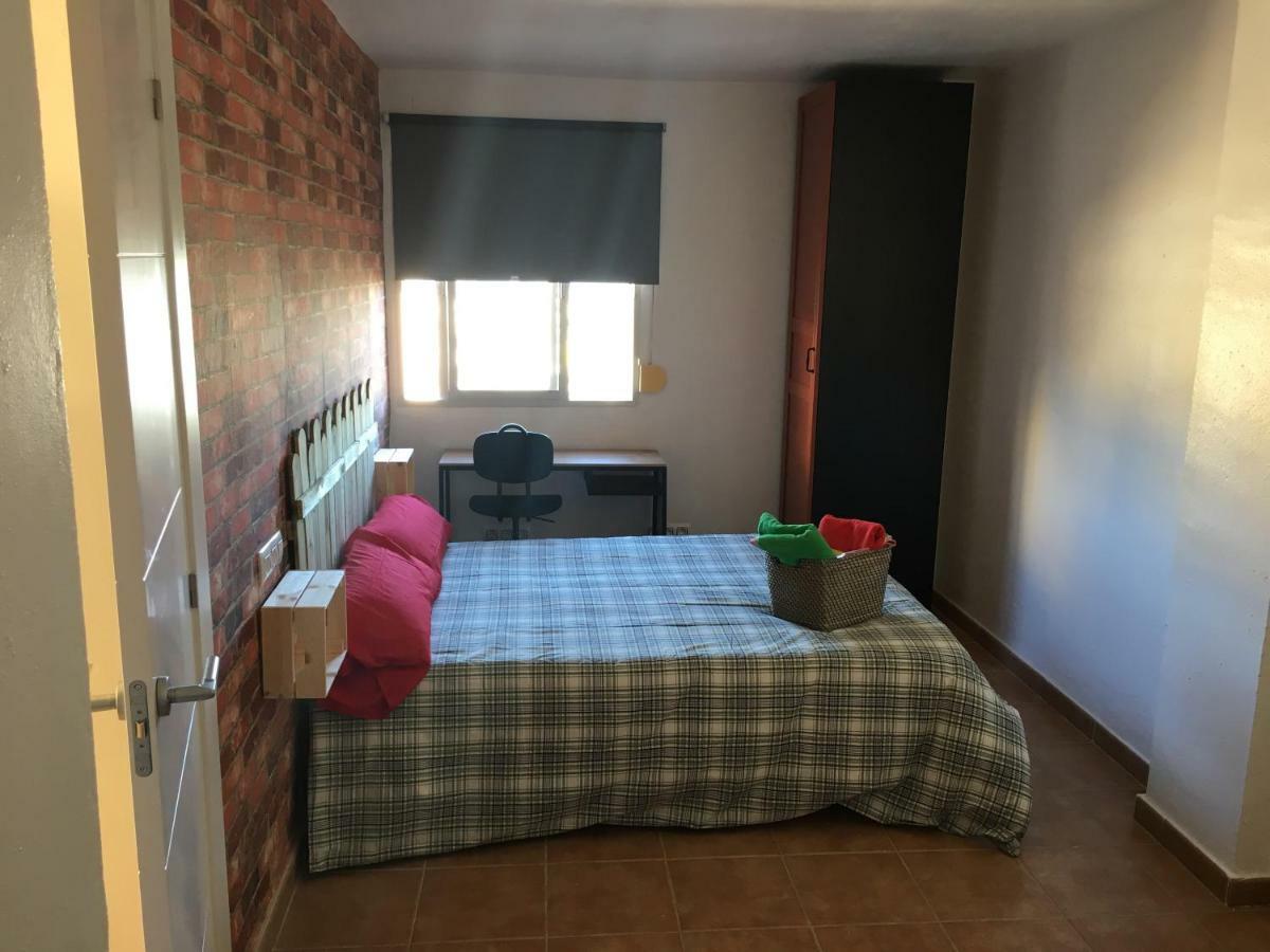 Room In A Shared Apartment Touching The Border :) La Línea de la Concepción Exterior foto