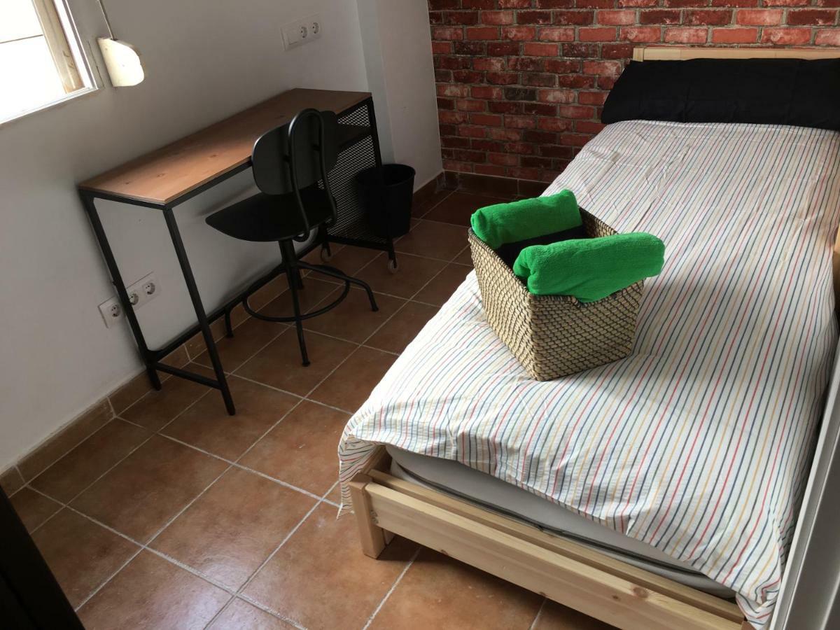 Room In A Shared Apartment Touching The Border :) La Línea de la Concepción Exterior foto